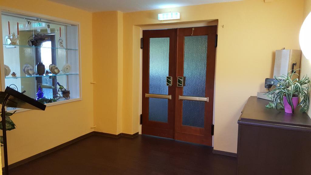 Tivoli Hotell Zerbst Exteriör bild